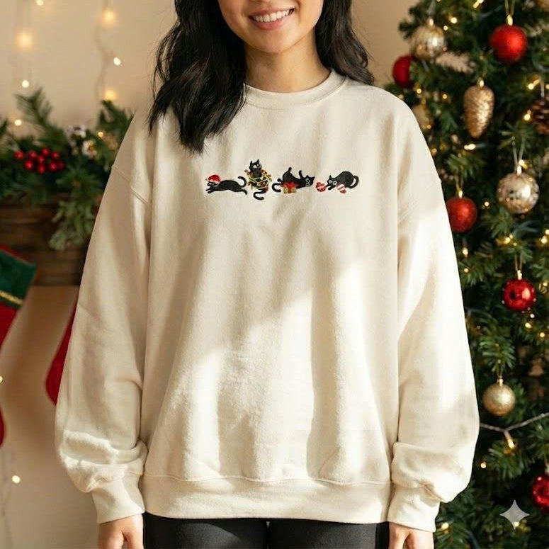 Áo Meowwy Christmas – Phiên bản Mèo Đen Giáng Sinh, tặng hình thêu cá nhân trên tay áo 🎄