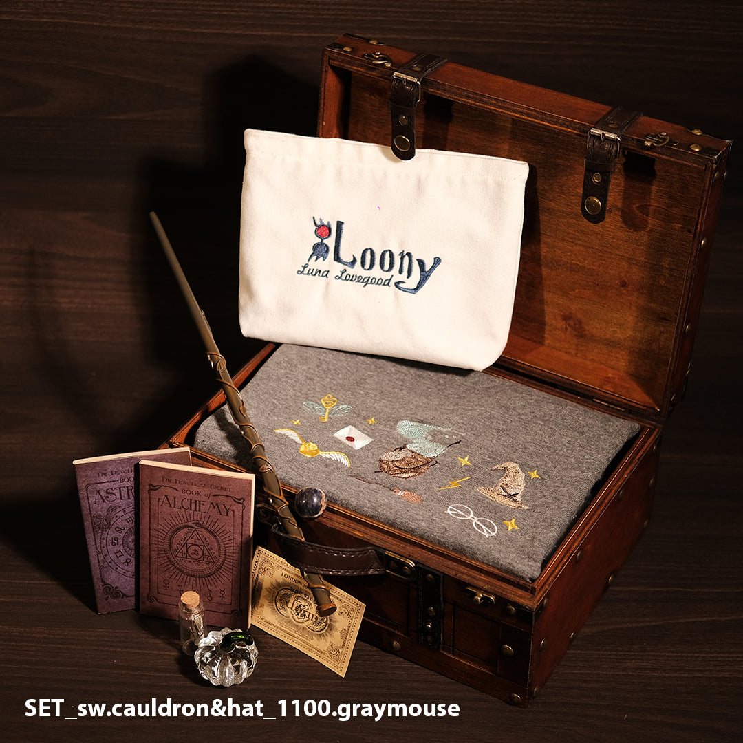 Magic Gift Set – Cauldron &amp; Hat 8 Piece (Gray sweater, Wand, Large Pencil Bag, 2 Spell Books)