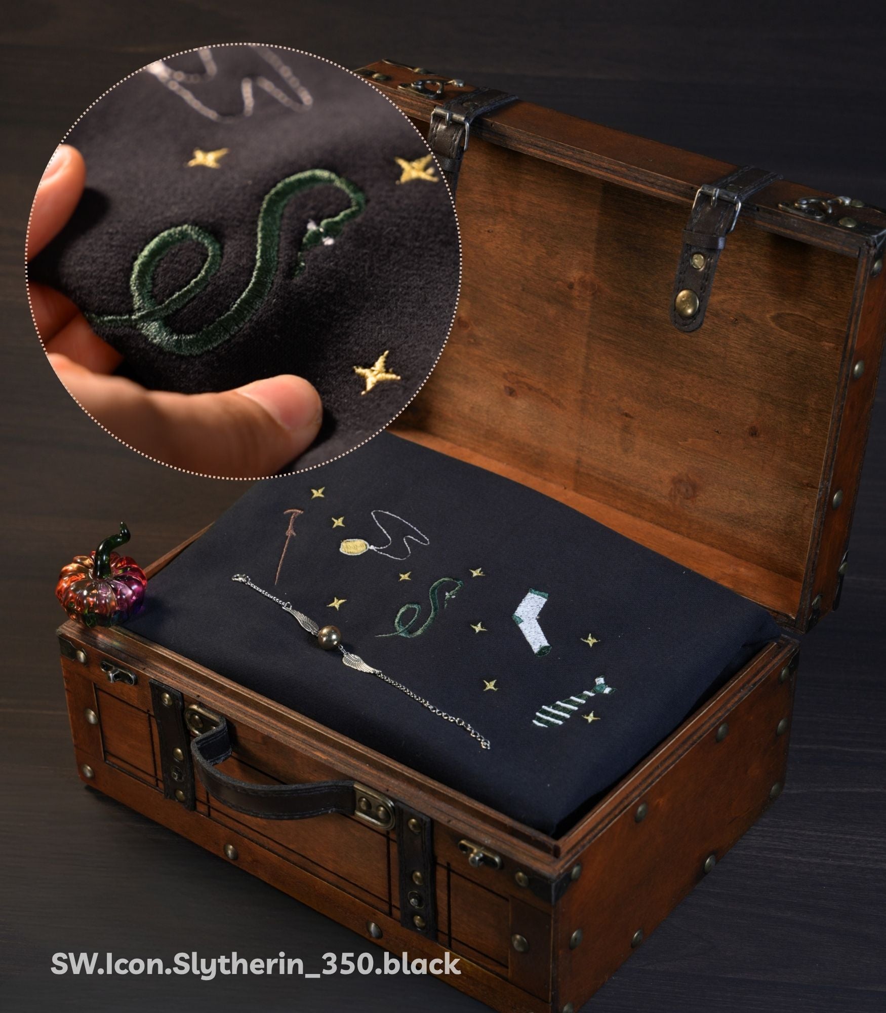 Sw Icon snake house - SW_MG_Chillhood_IconSnake 100% cotton felt