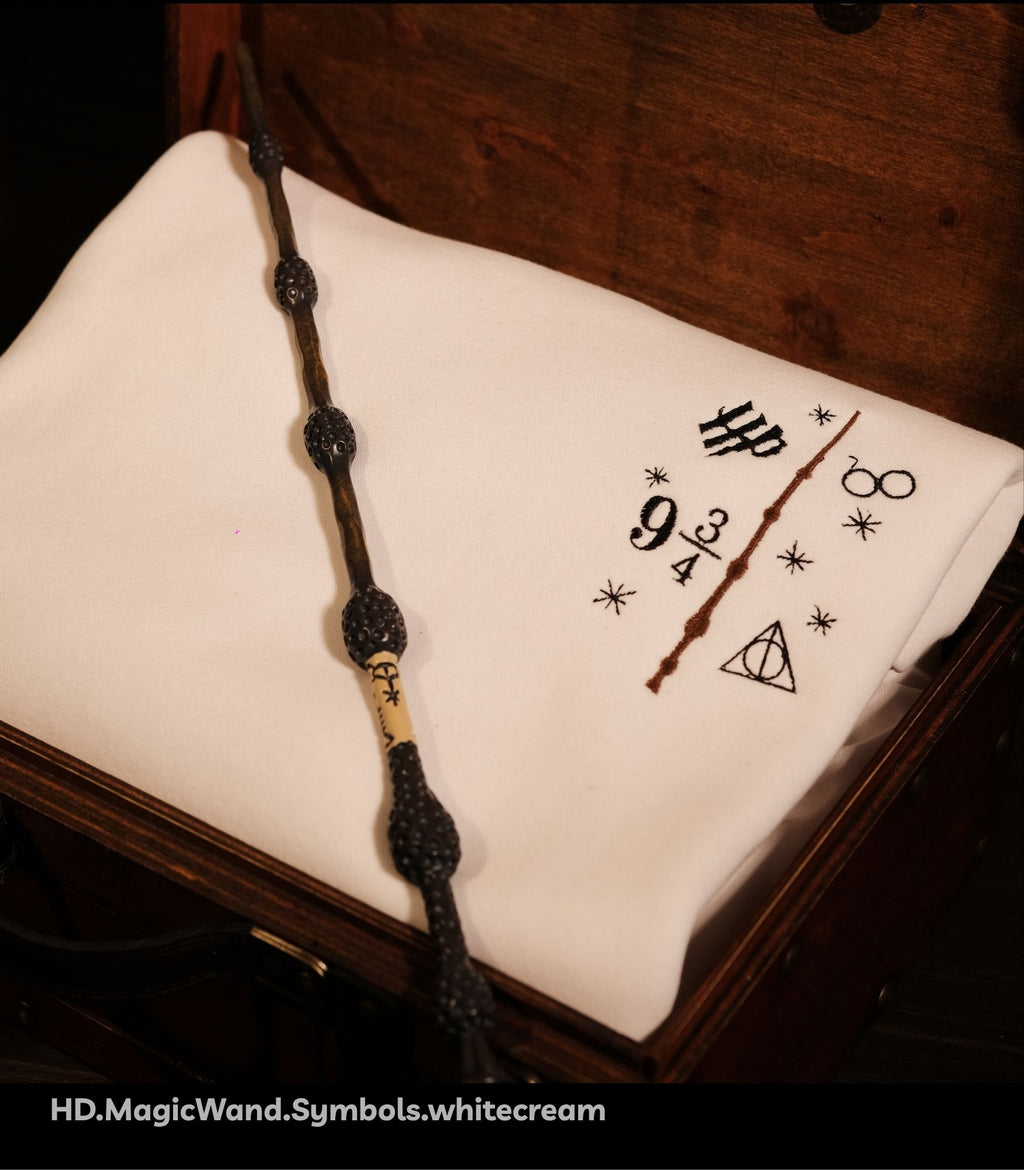 Wands and Symbols_SW_MG_Chillhood_Wand felt 100% cotton