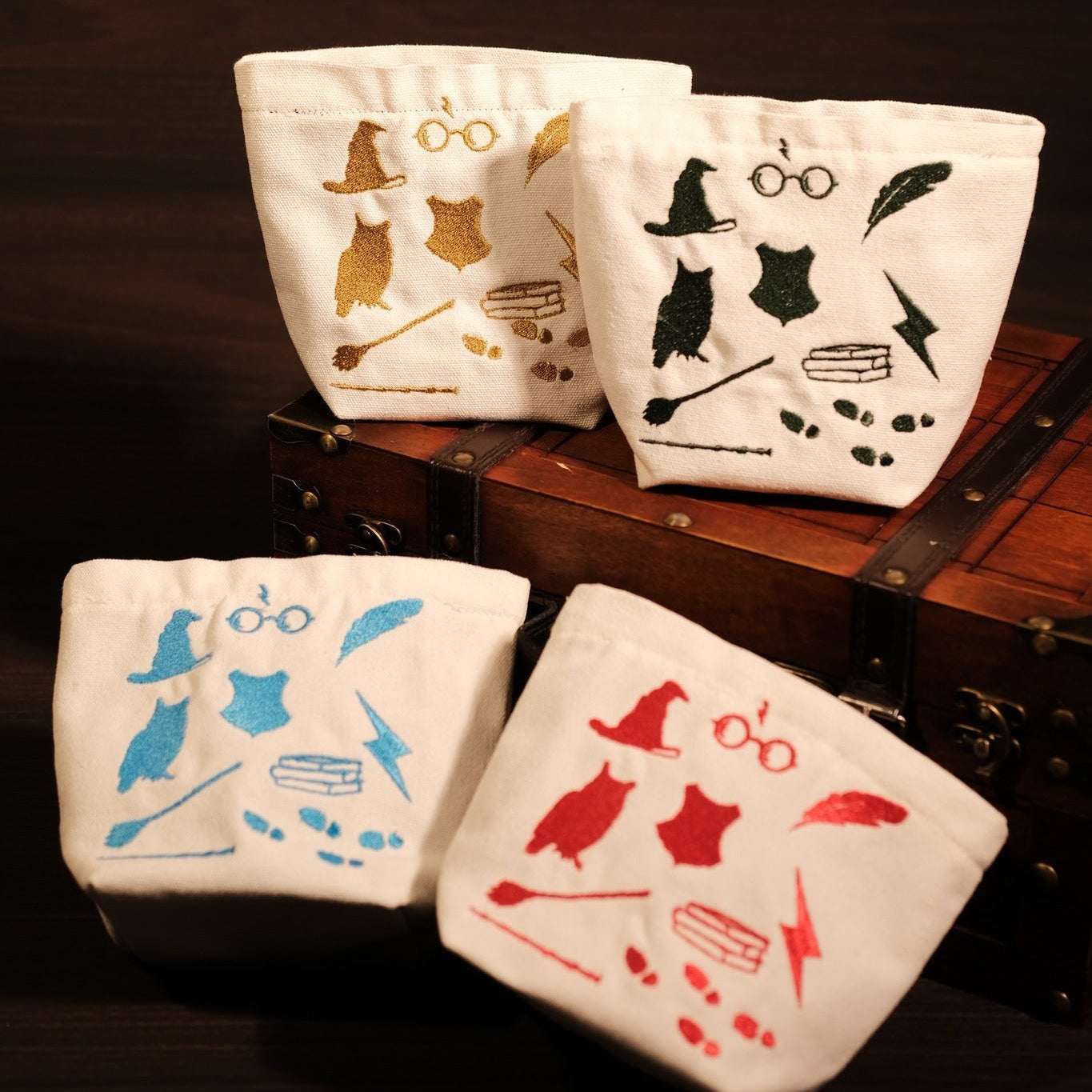 Accessories - Small magic bag embroidered with personal name