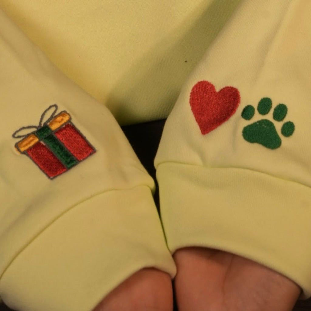 Áo Meowwy Christmas – Phiên bản Mèo Đen Giáng Sinh, tặng hình thêu cá nhân trên tay áo 🎄