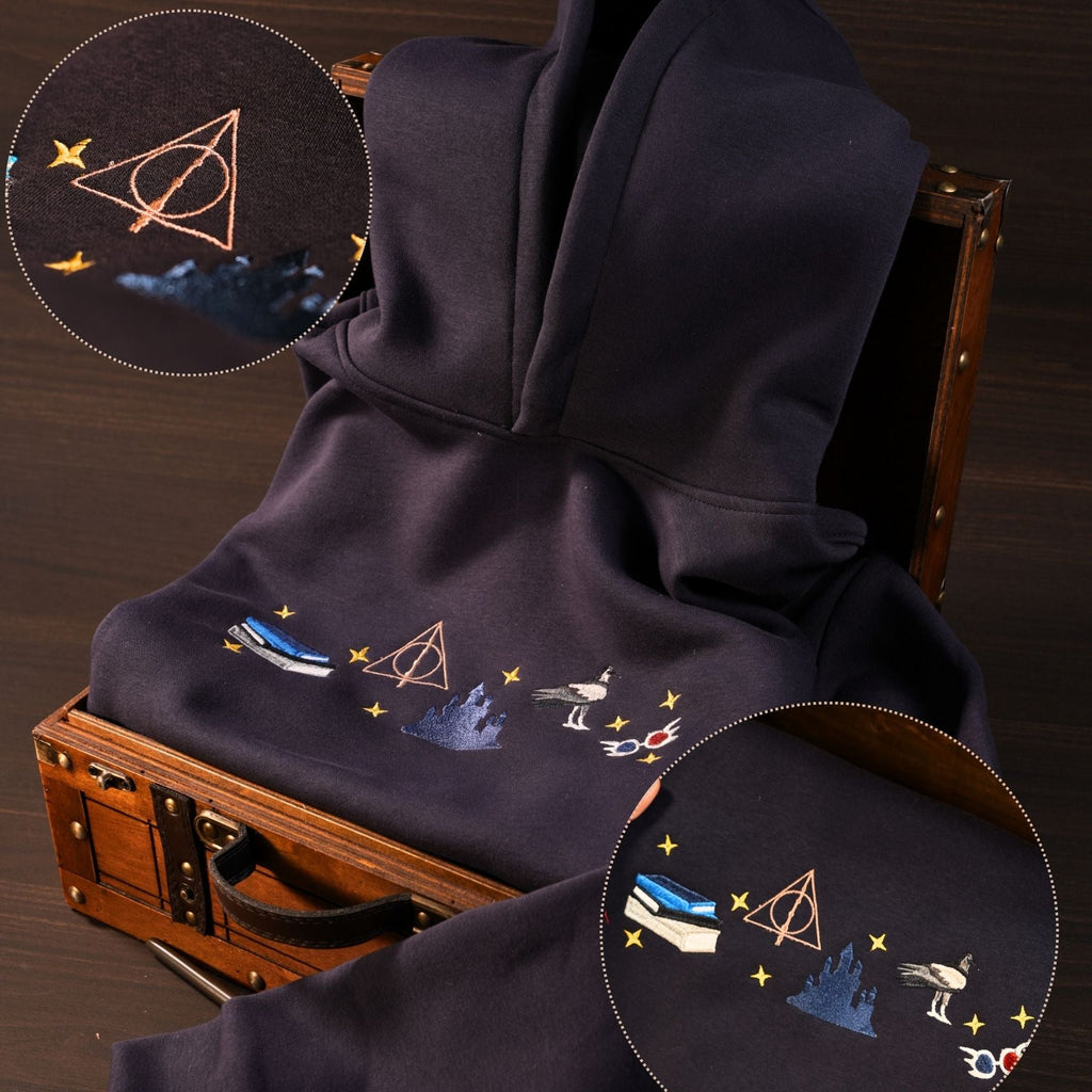 Magic Gift Set – Bird House 8 Pieces (Navy Hoodie + Wand + Glass Pumpkin + Mini Bag + Spell Book)