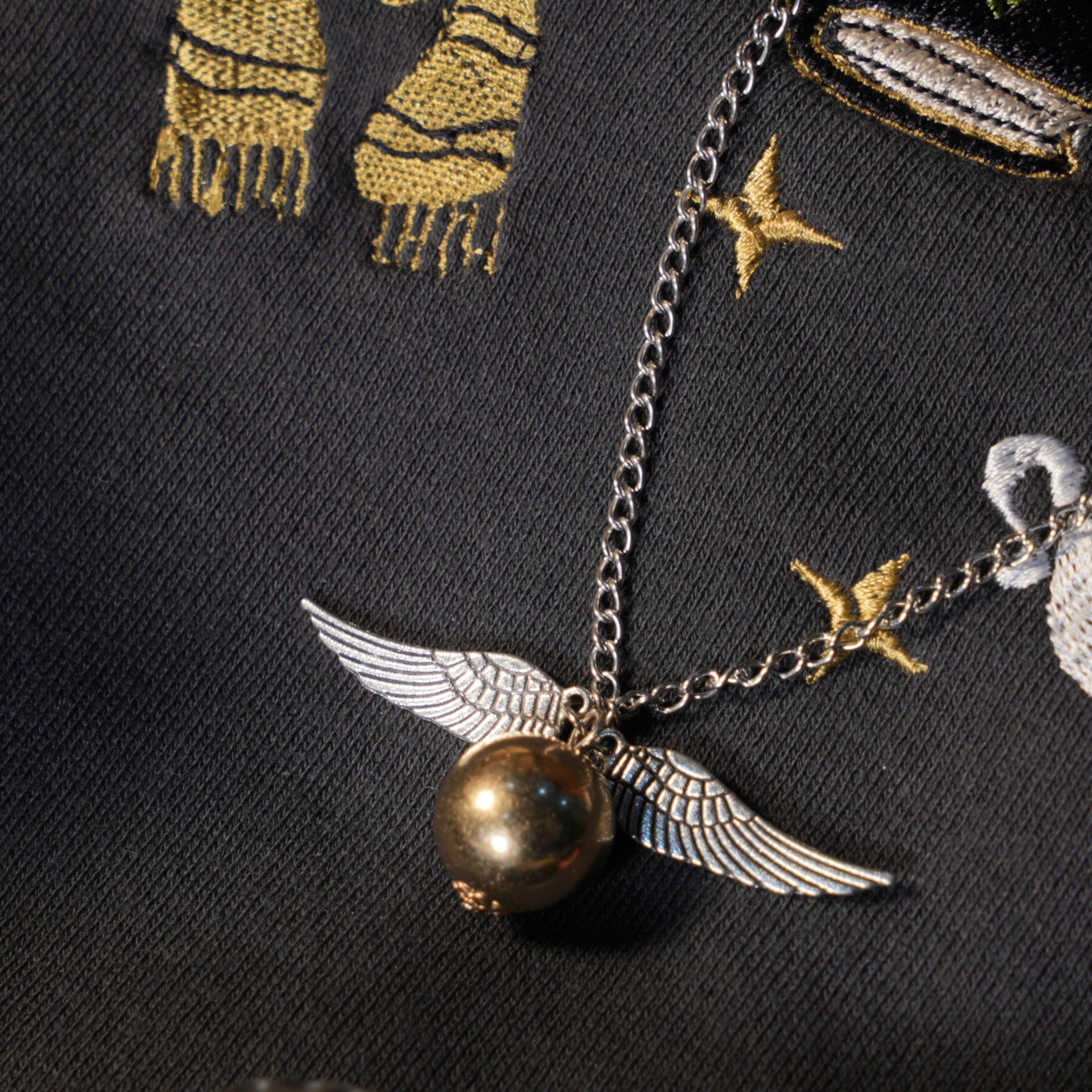 Accessories - Golden snitch necklace