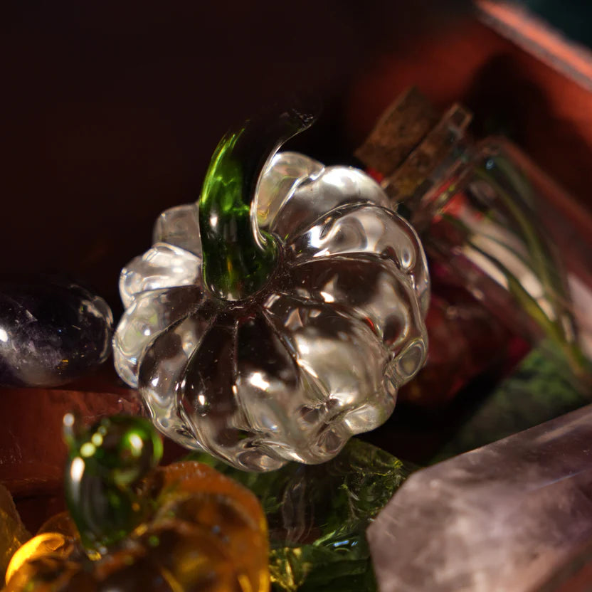 Magic Gift Set – Lion House Sweater 8 pieces (Gray Sweater + Wand + Glass Pumpkin + Magic Book + Mini Bag)