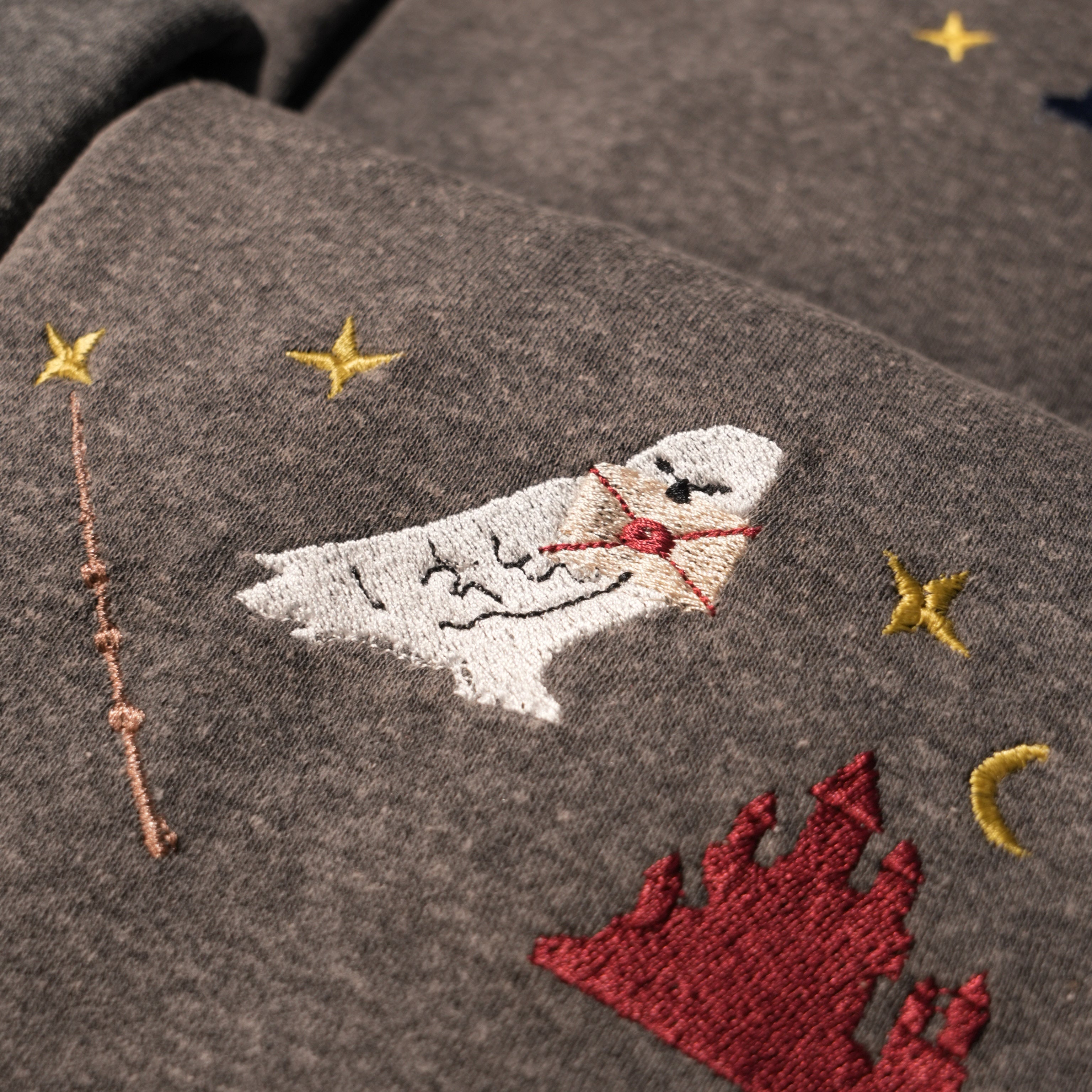 Magic Gift Set – Sweater Owl & MonsterBook 10 pieces (Gray sweater + Wand + Glass pumpkin + spell book + Mini bag)