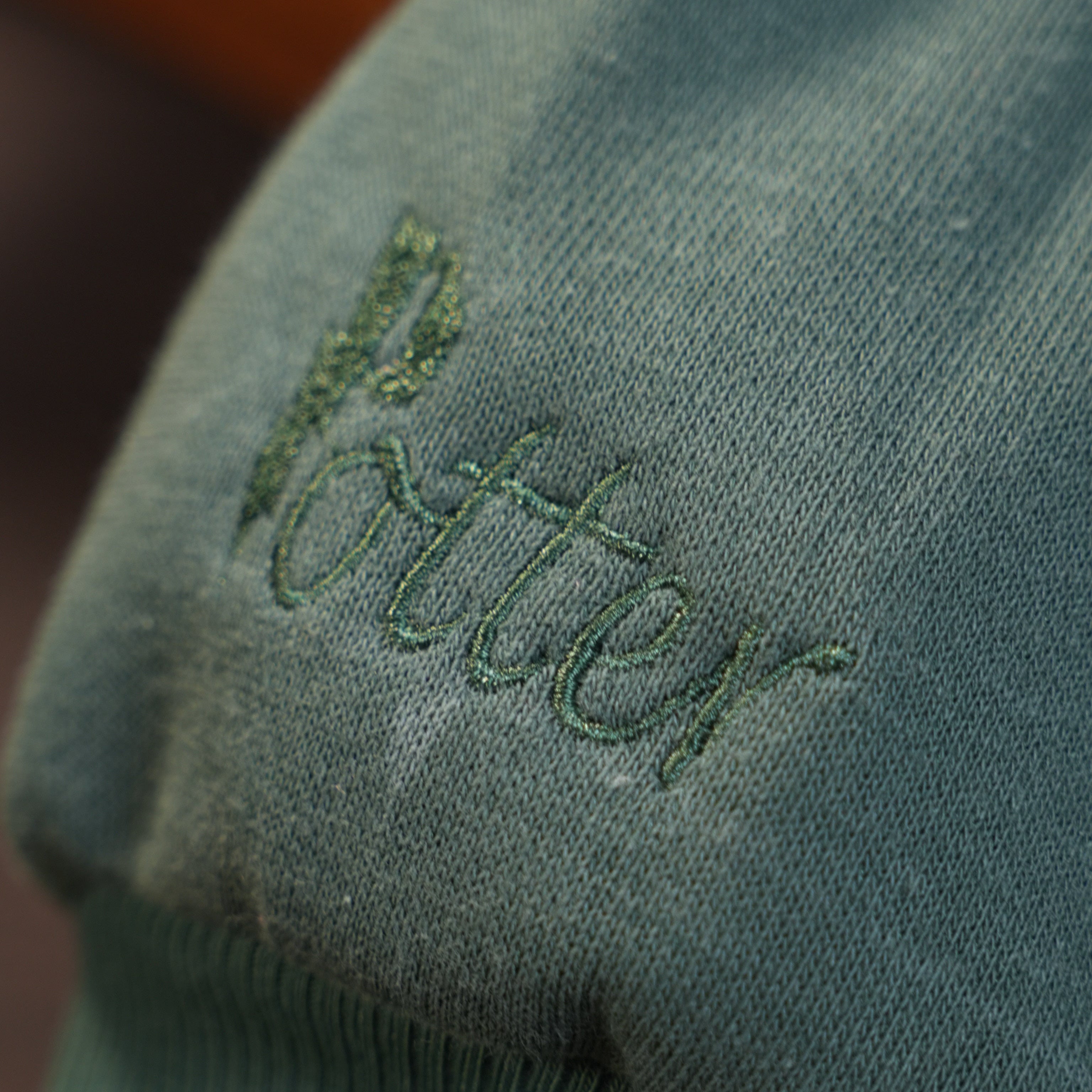 Magic Gift Set – Cauldron &amp; Hat 8 Piece (Teal Blue sweater, Wand, Large Pencil Bag, 2 Spell Books)