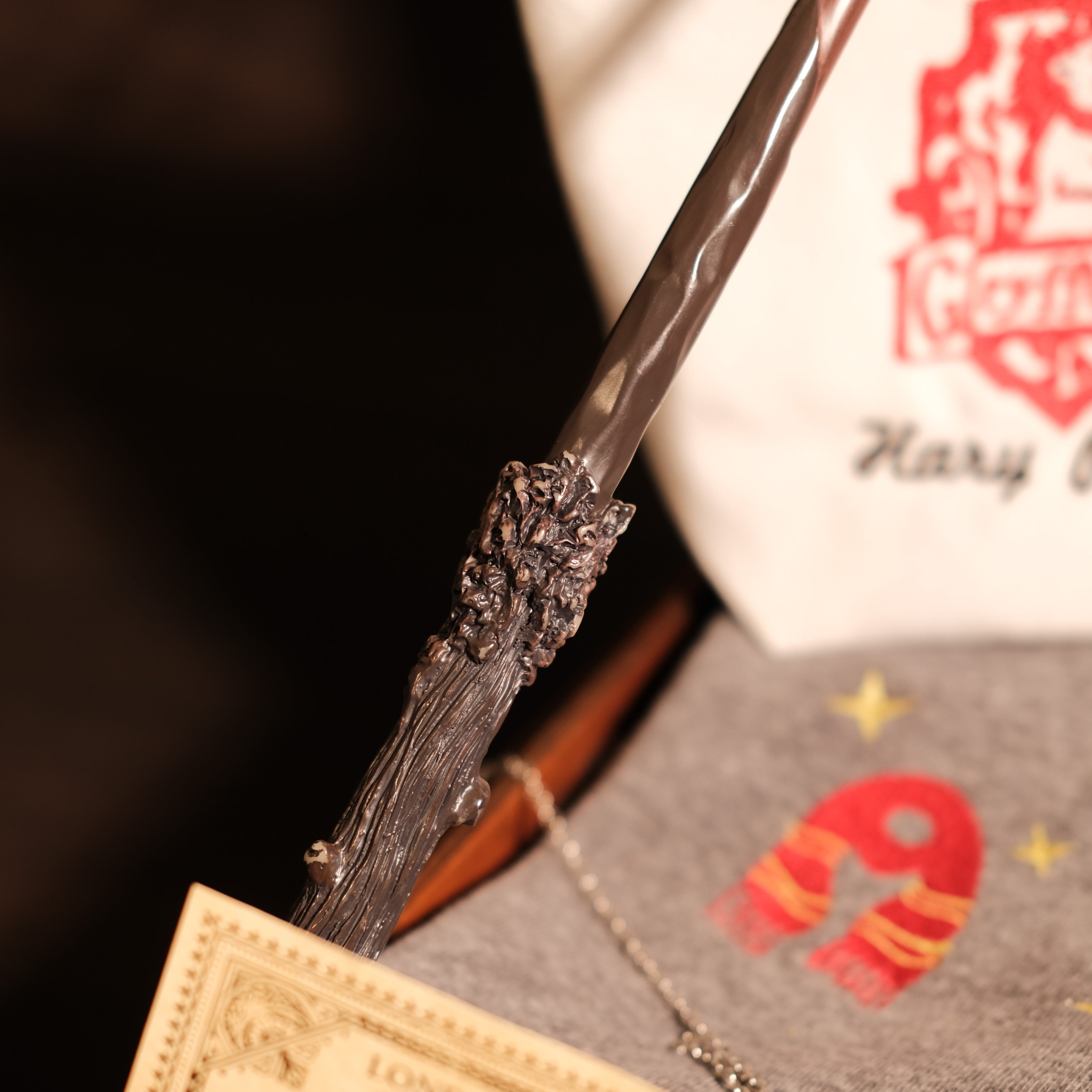 Magic Gift Set – Sweater Owl & MonsterBook 8 pieces (Gray Sweater + Wand + Glass Pumpkin + Magic Book + Mini Bag)