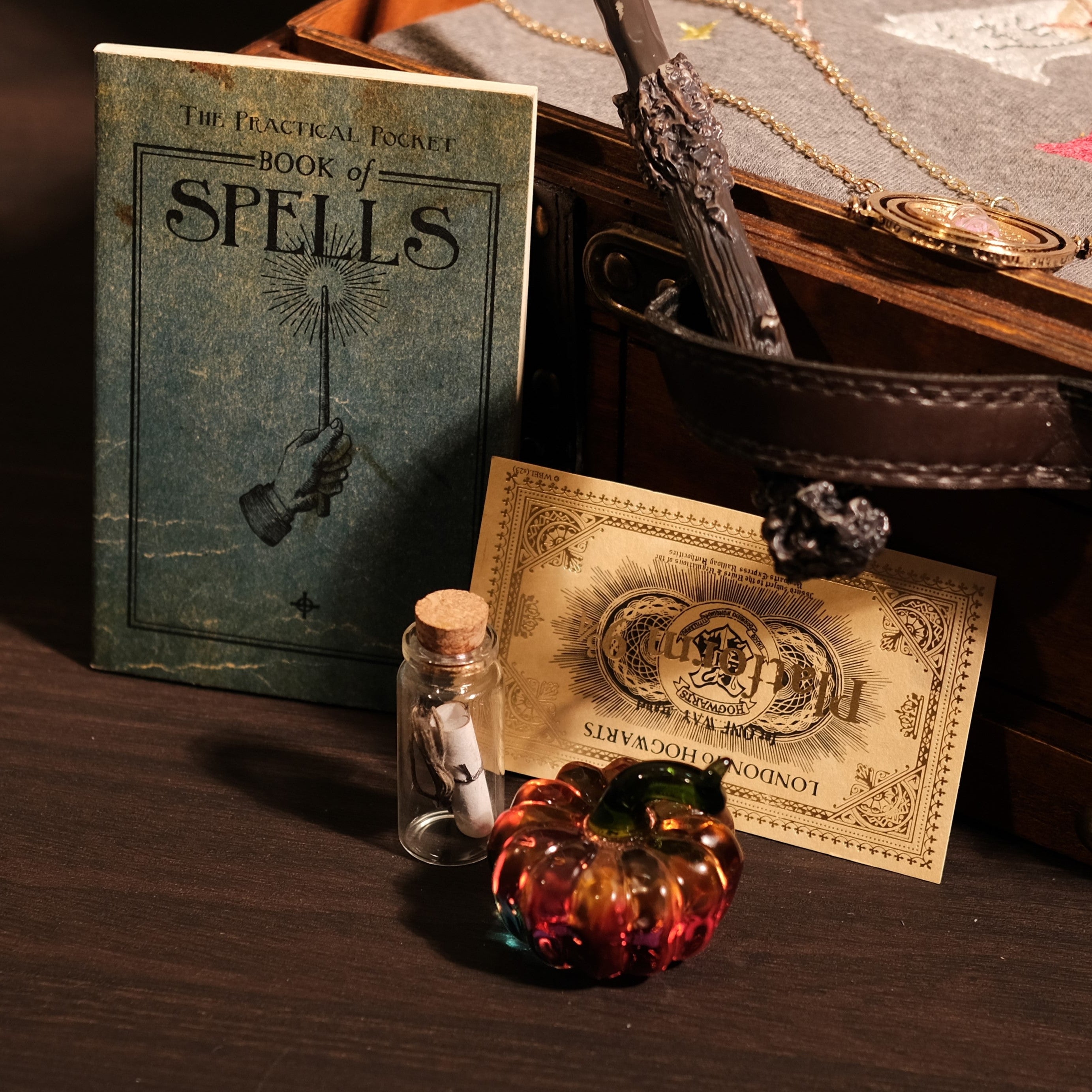 Magic Gift Set – Sweater Owl & MonsterBook 10 pieces (Gray sweater + Wand + Glass pumpkin + spell book + Mini bag)