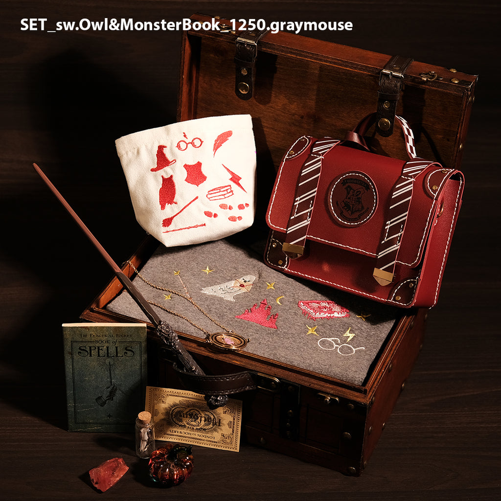 Magic Gift Set – Sweater Owl & MonsterBook 10 pieces (Gray sweater + Wand + Glass pumpkin + spell book + Mini bag)