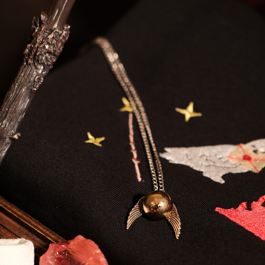 Magic Gift Set – Sweater Owl &amp; MonsterBook 10 pieces (Black Sweater + Wand + Glass Pumpkin + Magic Book + Mini Bag)